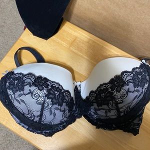 Adore Me 40DDD bra